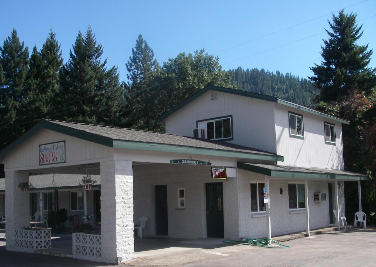 Forest Lodge Motel Happy Camp Экстерьер фото