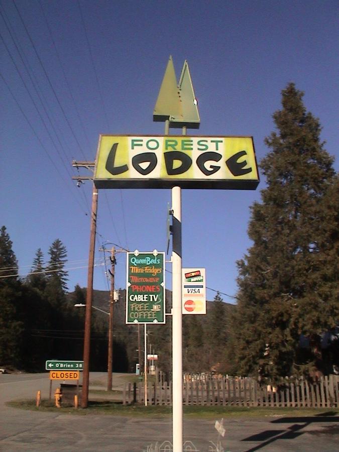 Forest Lodge Motel Happy Camp Экстерьер фото